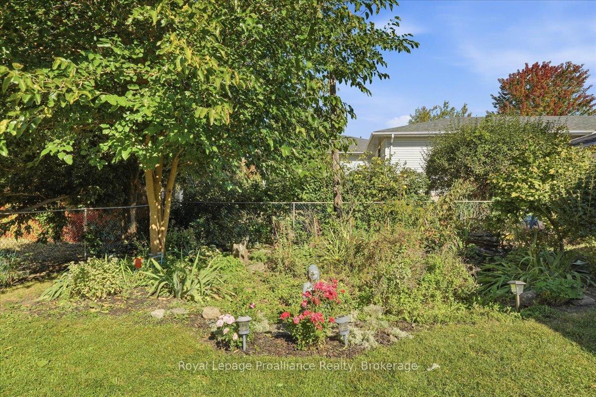 Photo 31 of 68 Tracey Street, Belleville, Belleville Ward — HOMEH