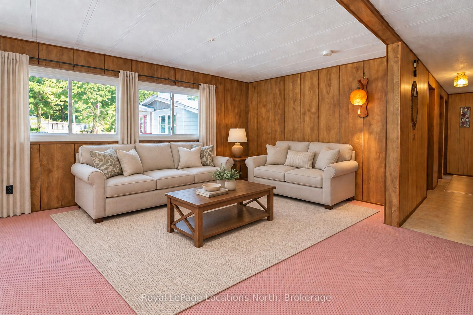 Photo 3 of 16 Sinclair Avenue S, Wasaga Beach — HOMEH