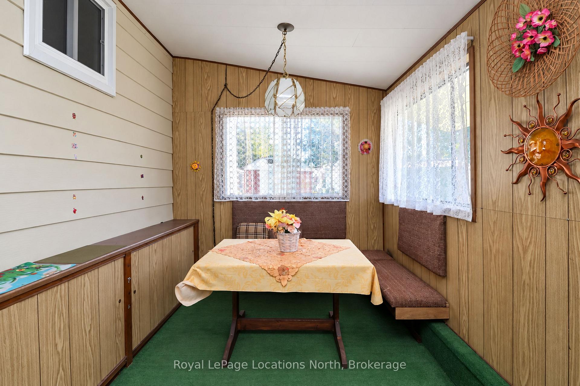 Photo 18 of 16 Sinclair Avenue S, Wasaga Beach — HOMEH