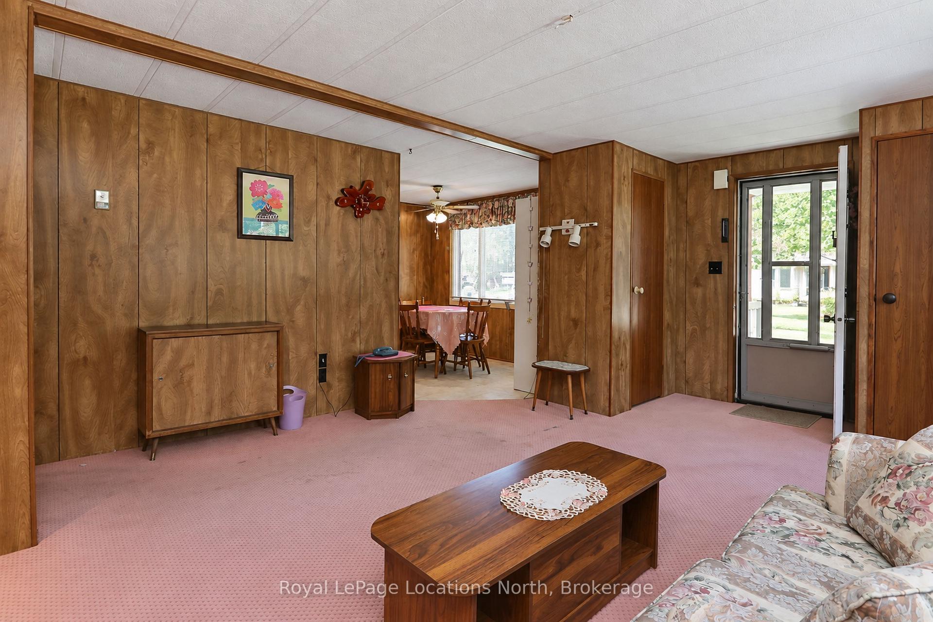 Photo 31 of 16 Sinclair Avenue S, Wasaga Beach — HOMEH
