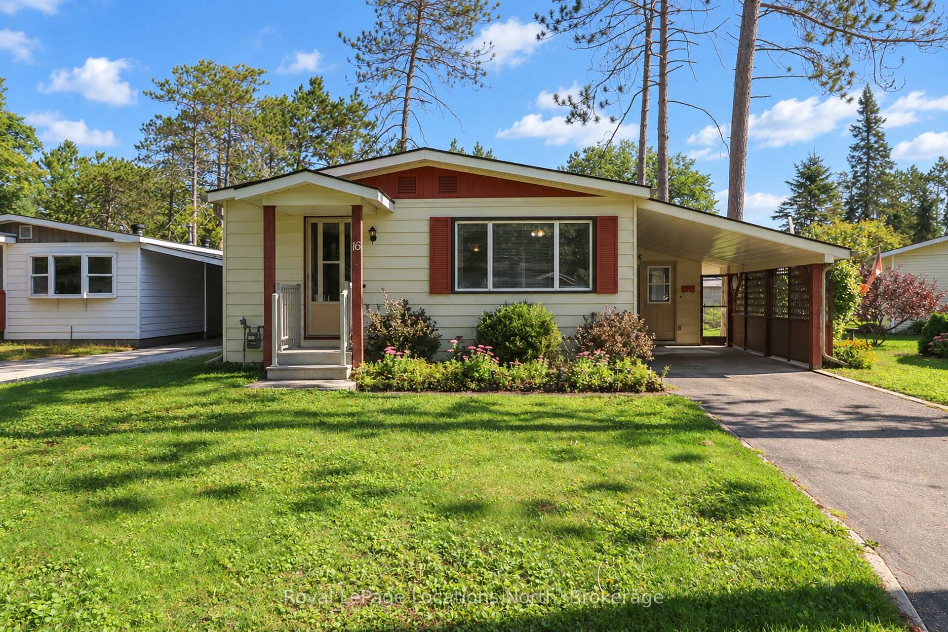 Photo 34 of 16 Sinclair Avenue S, Wasaga Beach — HOMEH