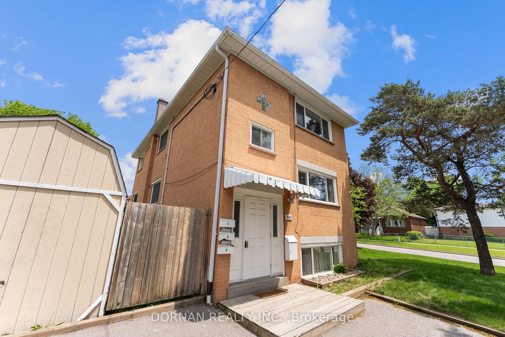 Photo 2 of Unit 3, 1061 Ravine Road, Oshawa, Lakeview — HOMEH