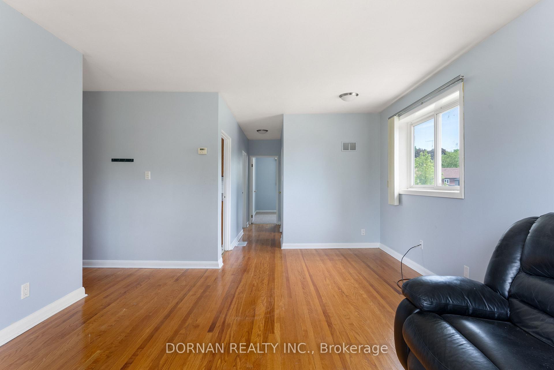 Photo 8 of Unit 3, 1061 Ravine Road, Oshawa, Lakeview — HOMEH