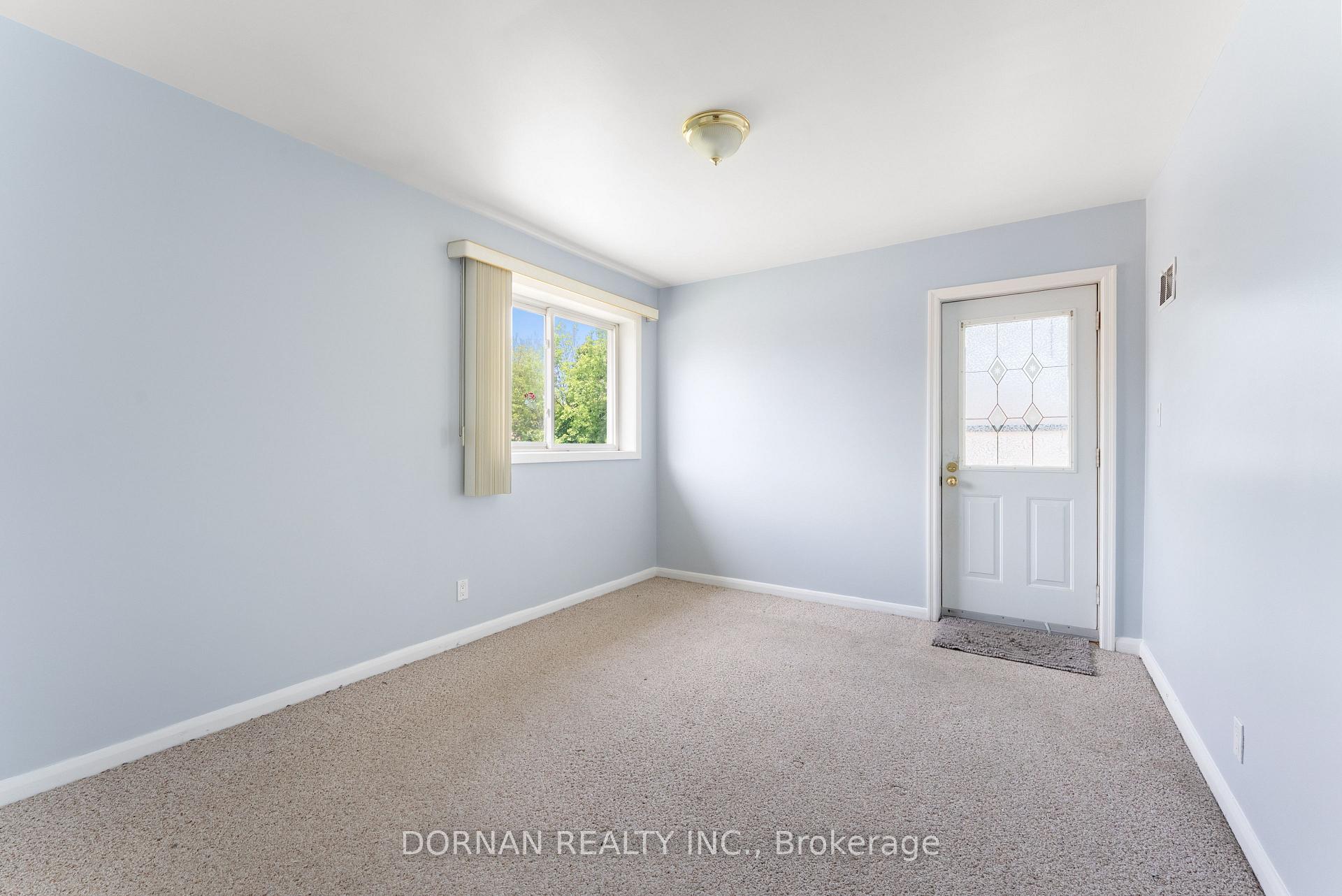 Photo 18 of Unit 3, 1061 Ravine Road, Oshawa, Lakeview — HOMEH