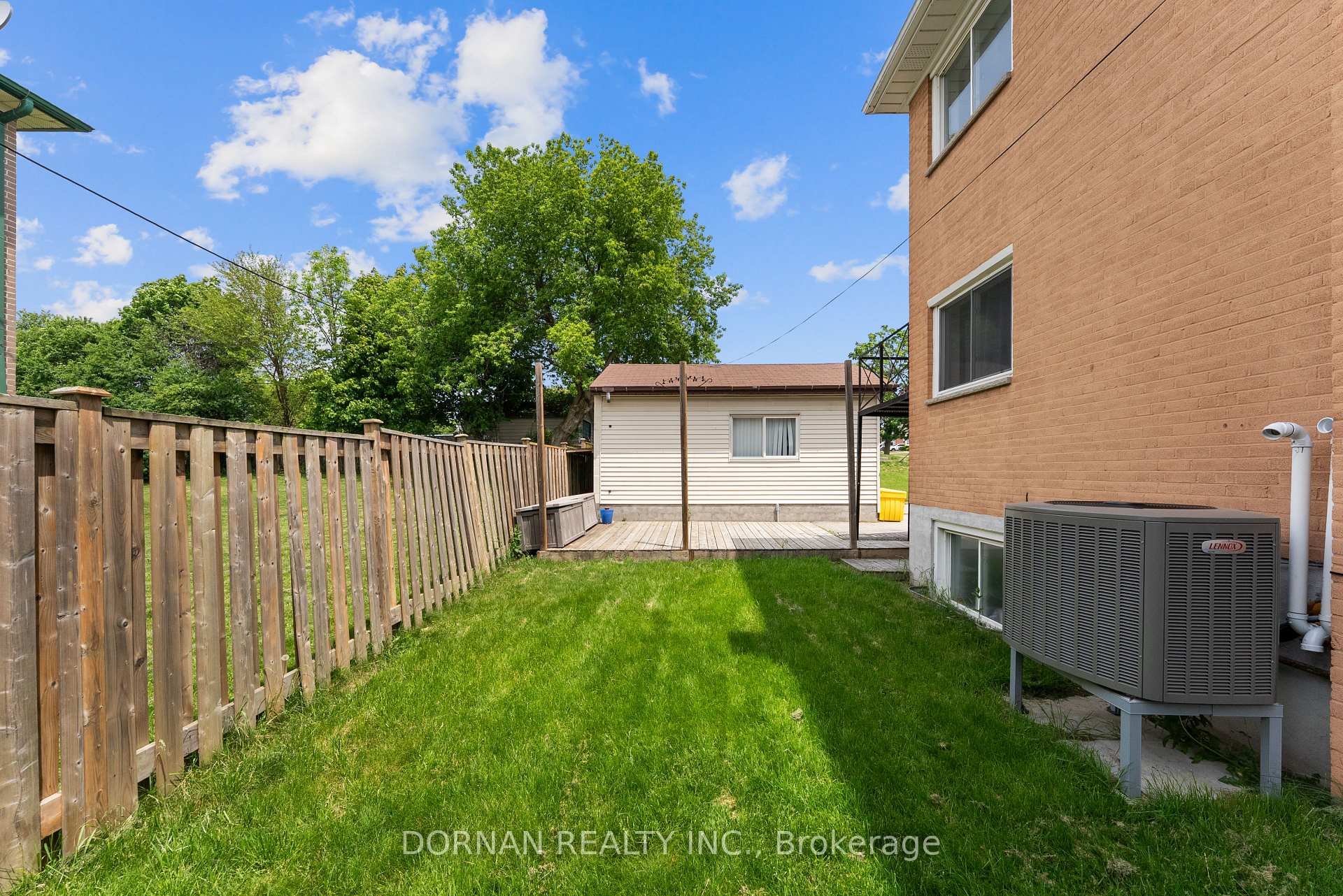Photo 25 of Unit 3, 1061 Ravine Road, Oshawa, Lakeview — HOMEH