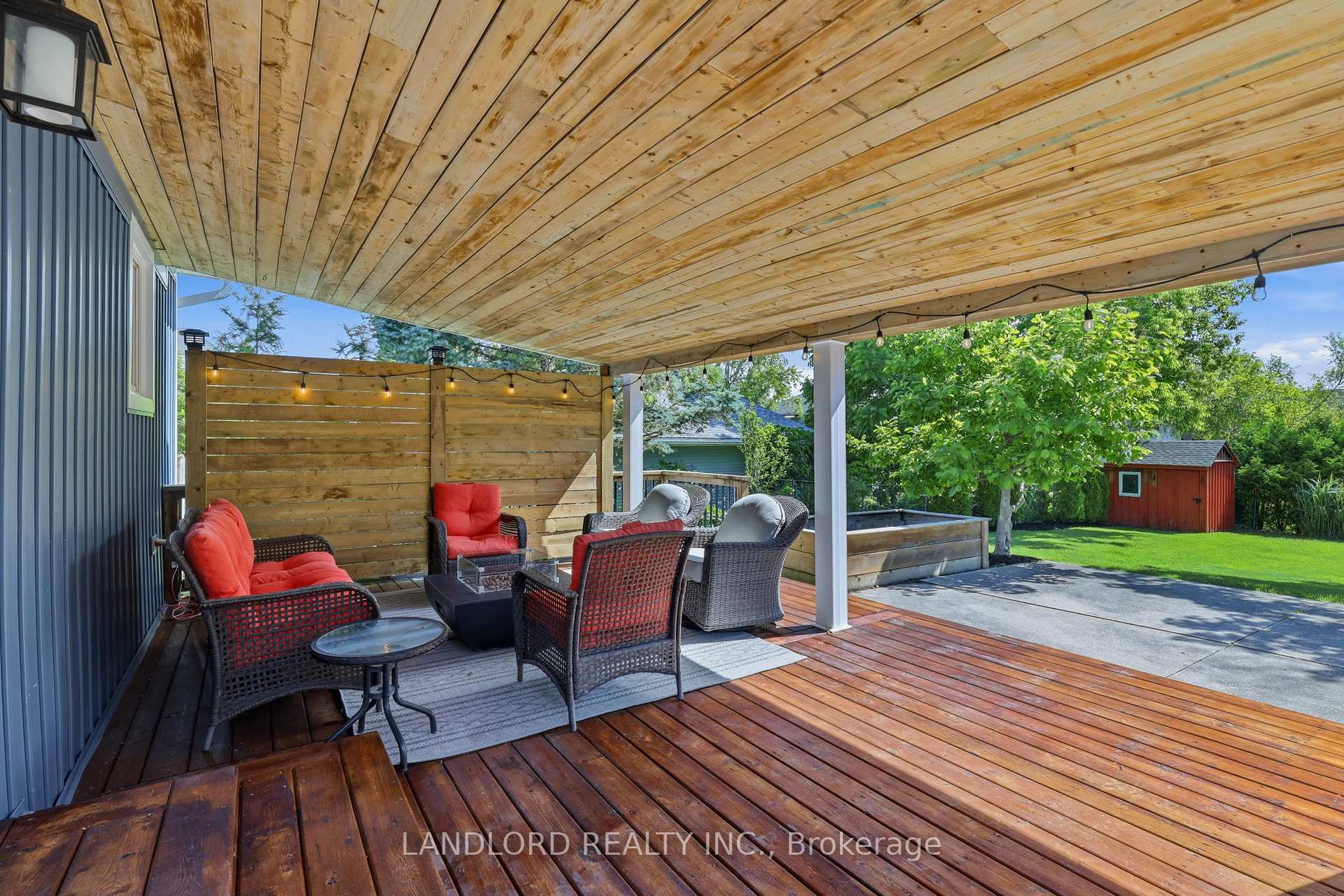 Photo 10 of 99 Fairview Avenue, St. Thomas — HOMEH