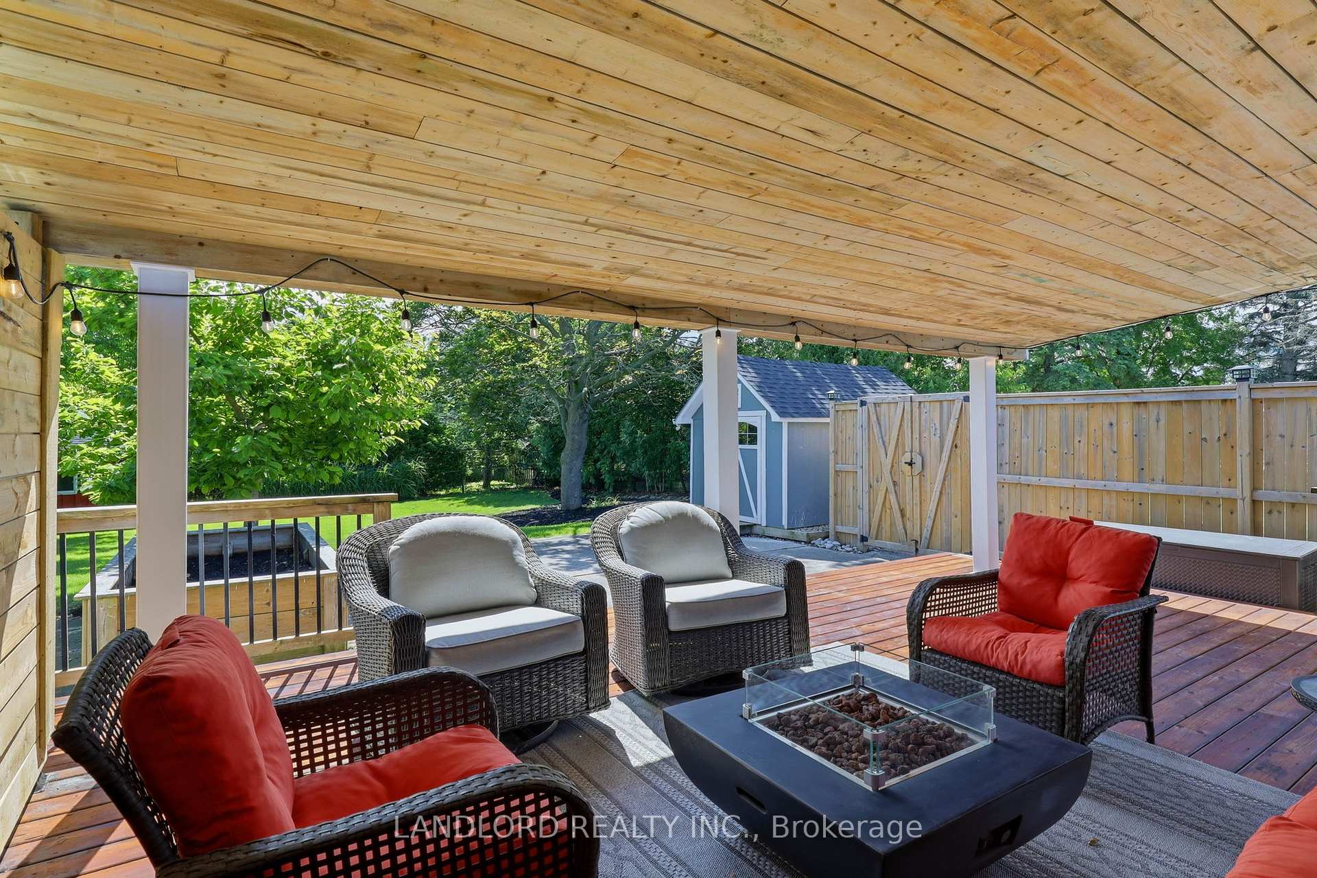 Photo 12 of 99 Fairview Avenue, St. Thomas — HOMEH