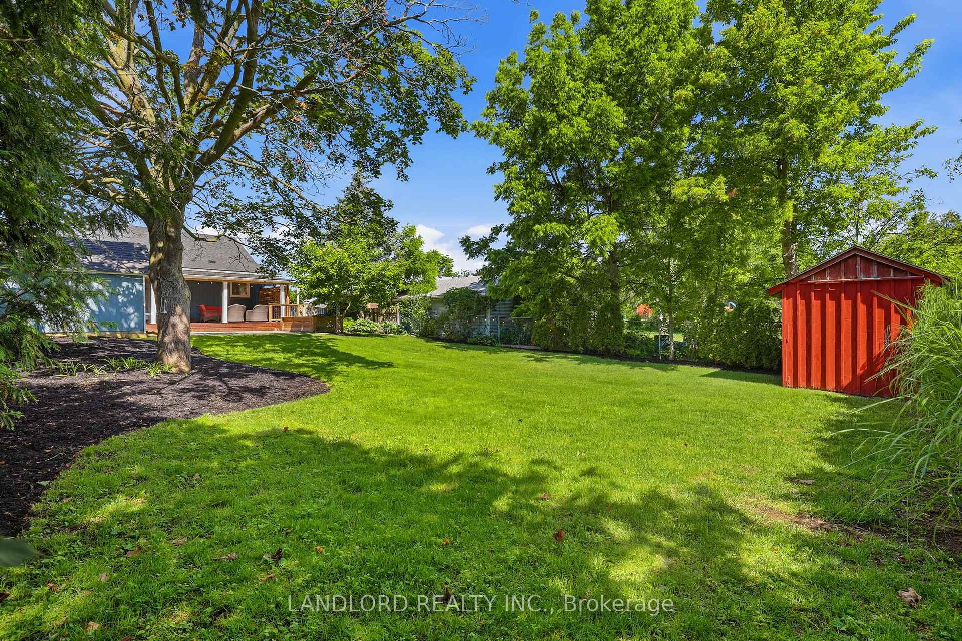 Photo 15 of 99 Fairview Avenue, St. Thomas — HOMEH