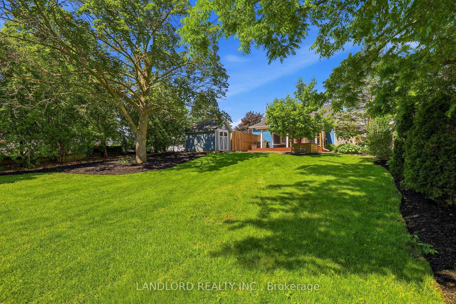 Photo 16 of 99 Fairview Avenue, St. Thomas — HOMEH