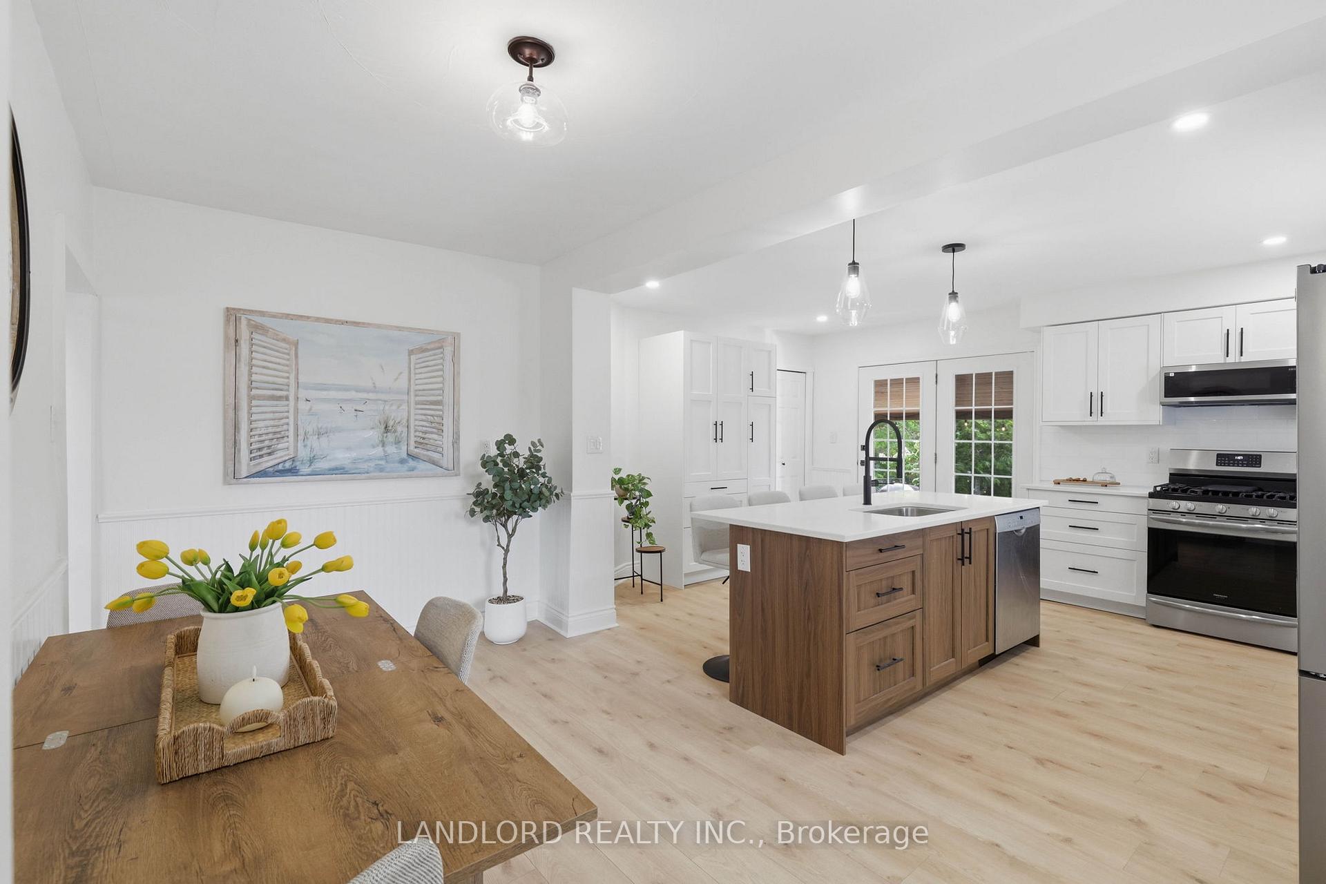 Photo 21 of 99 Fairview Avenue, St. Thomas — HOMEH