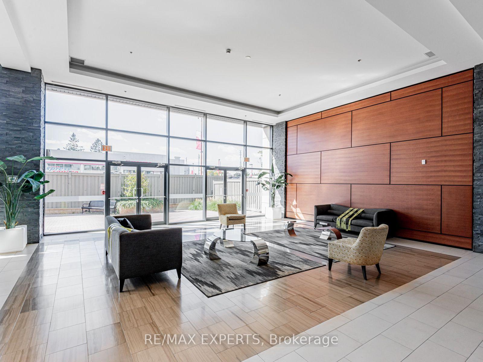 Photo 4 of Unit 204, 12 Woodstream Boulevard, Vaughan, Vaughan Grove — HOMEH