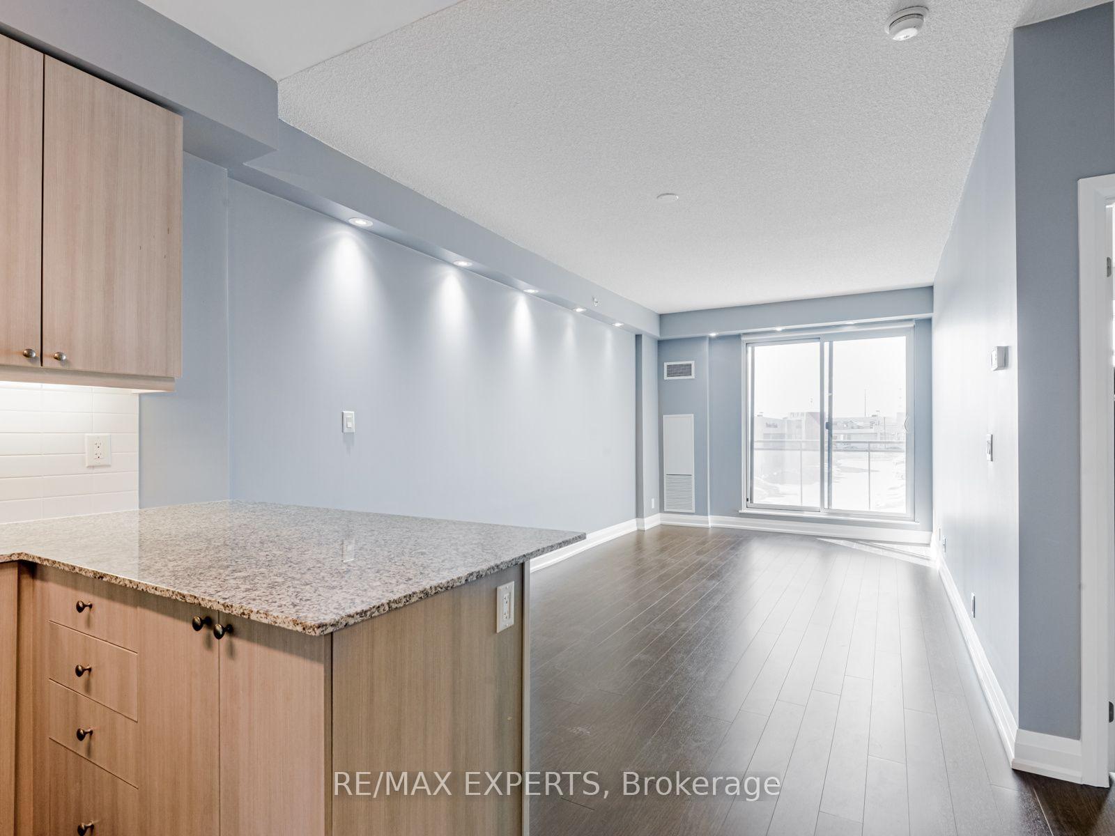 Photo 9 of Unit 204, 12 Woodstream Boulevard, Vaughan, Vaughan Grove — HOMEH