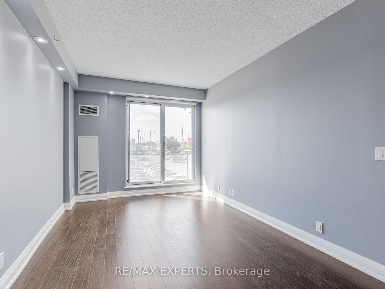 Photo 13 of Unit 204, 12 Woodstream Boulevard, Vaughan, Vaughan Grove — HOMEH
