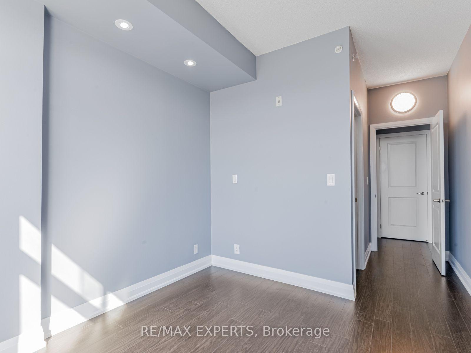 Photo 19 of Unit 204, 12 Woodstream Boulevard, Vaughan, Vaughan Grove — HOMEH
