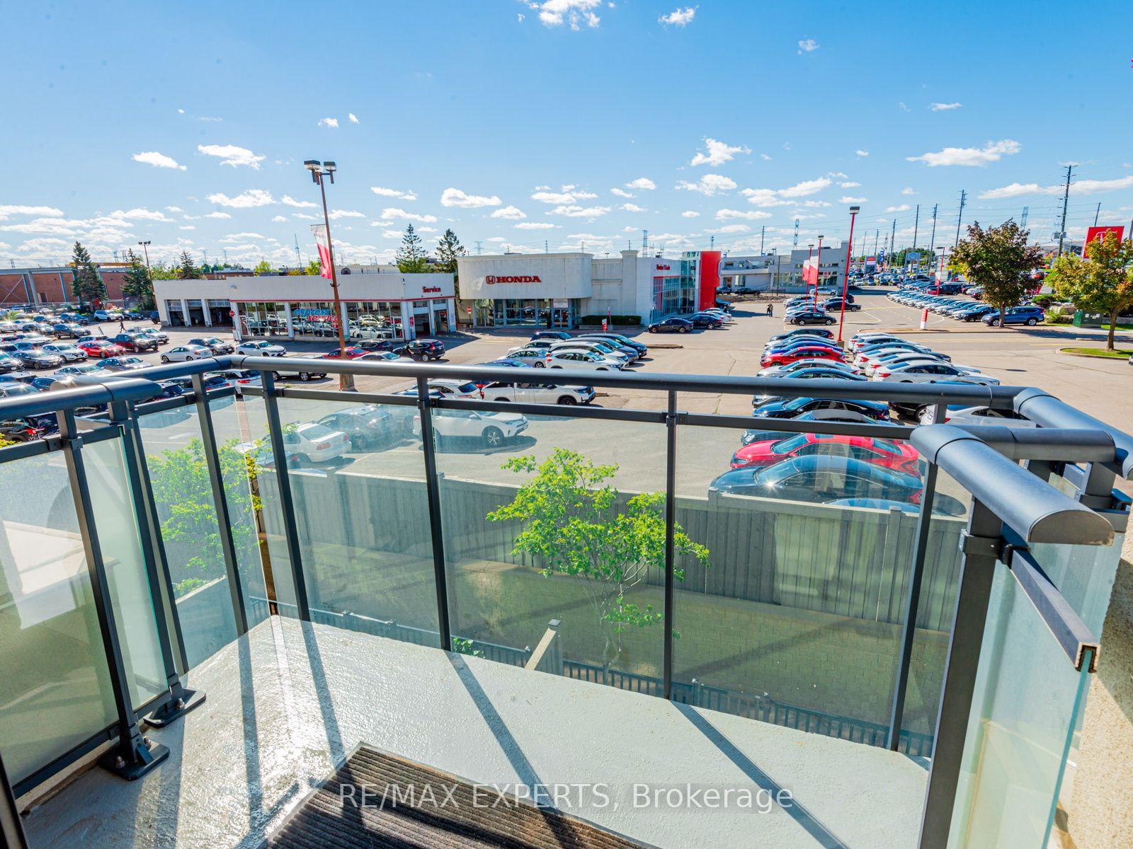 Photo 23 of Unit 204, 12 Woodstream Boulevard, Vaughan, Vaughan Grove — HOMEH