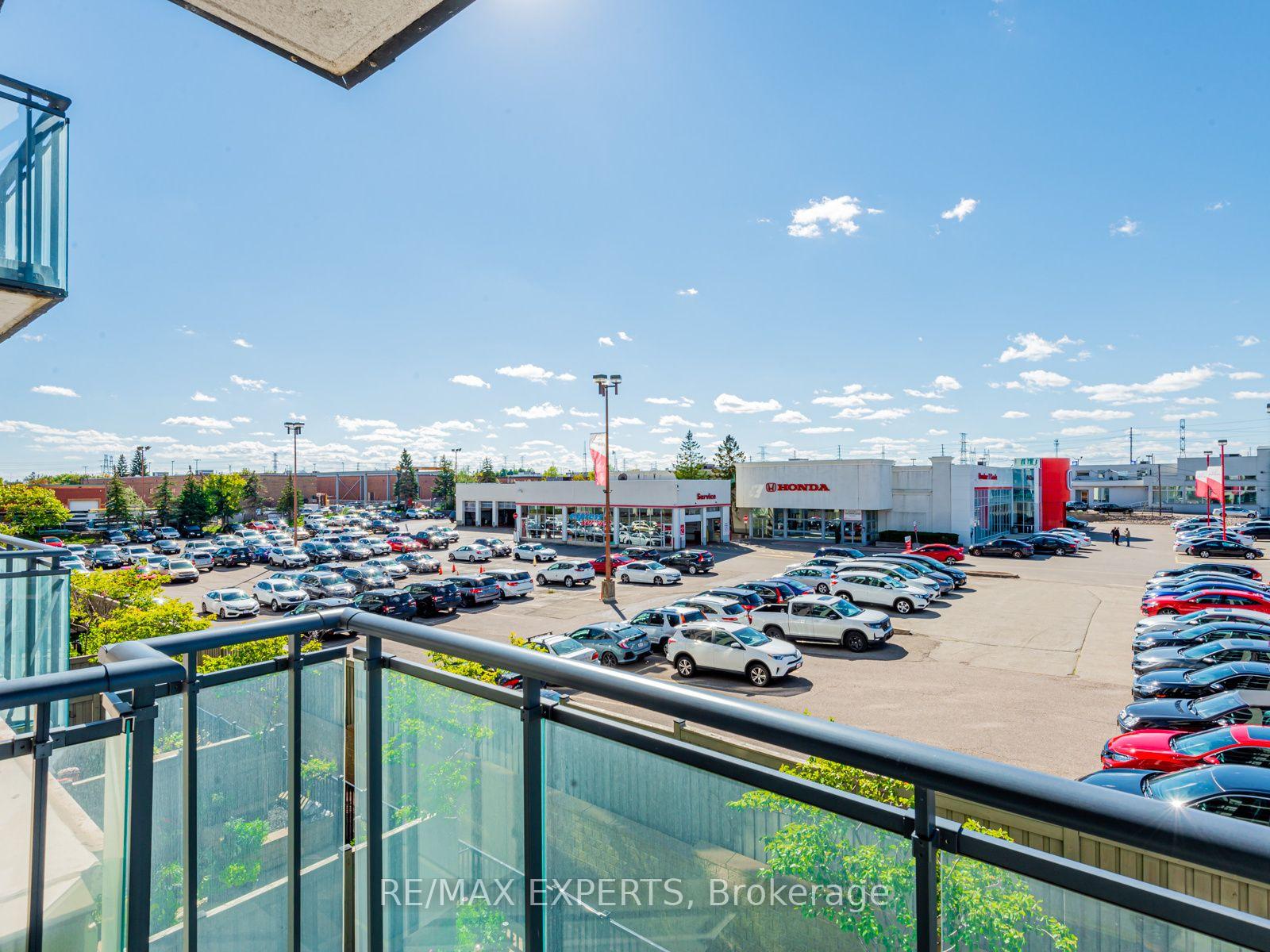 Photo 25 of Unit 204, 12 Woodstream Boulevard, Vaughan, Vaughan Grove — HOMEH