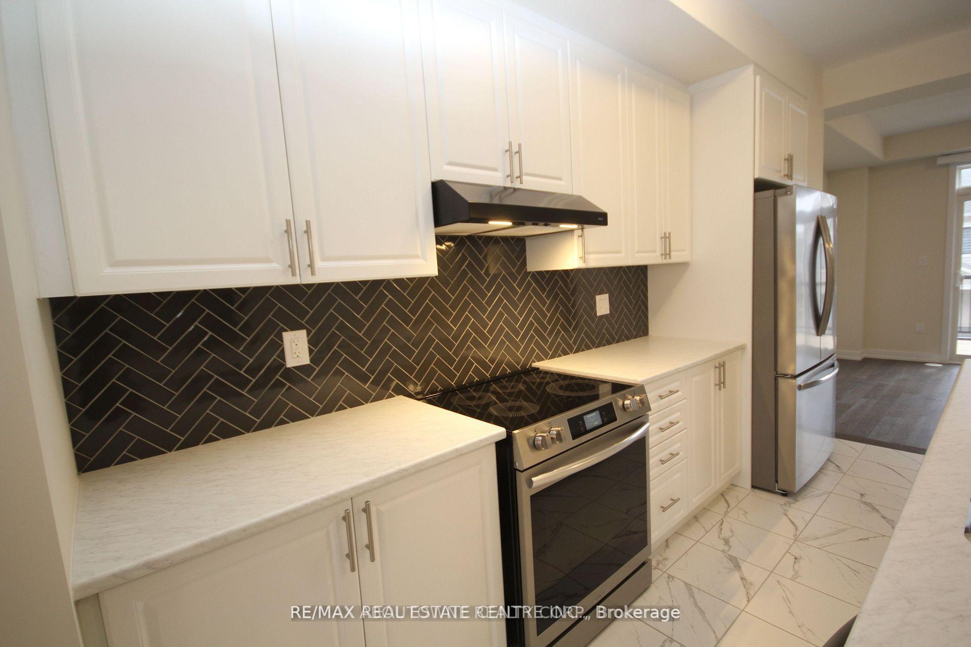 Photo 10 of 111 melody Avenue, Thorold, Hurricane/Merrittville — HOMEH