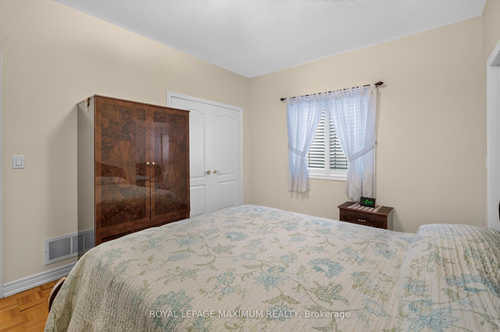Photo 22 of 62 Diploma Avenue, Vaughan, Sonoma Heights — HOMEH