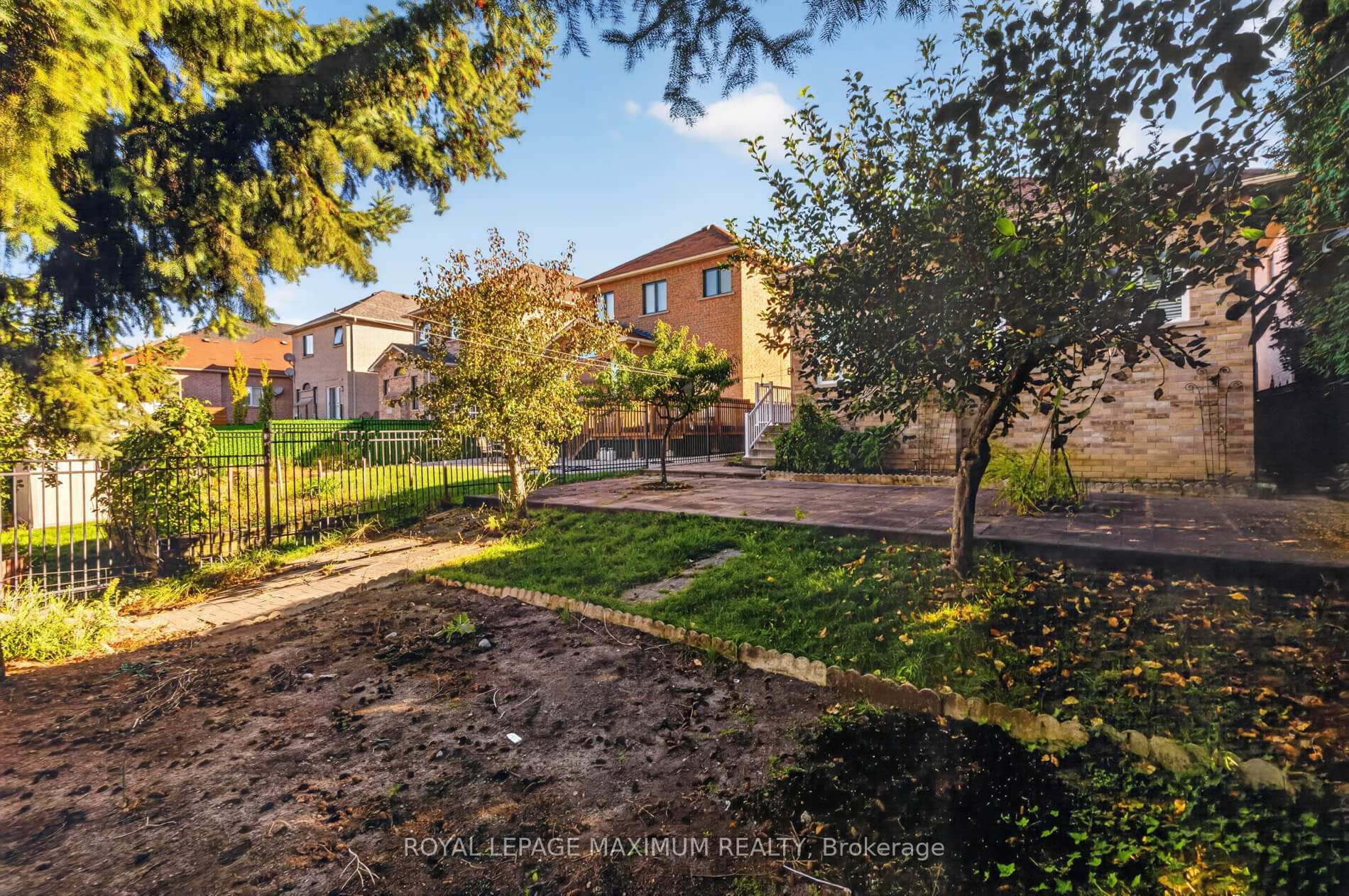 Photo 35 of 62 Diploma Avenue, Vaughan, Sonoma Heights — HOMEH