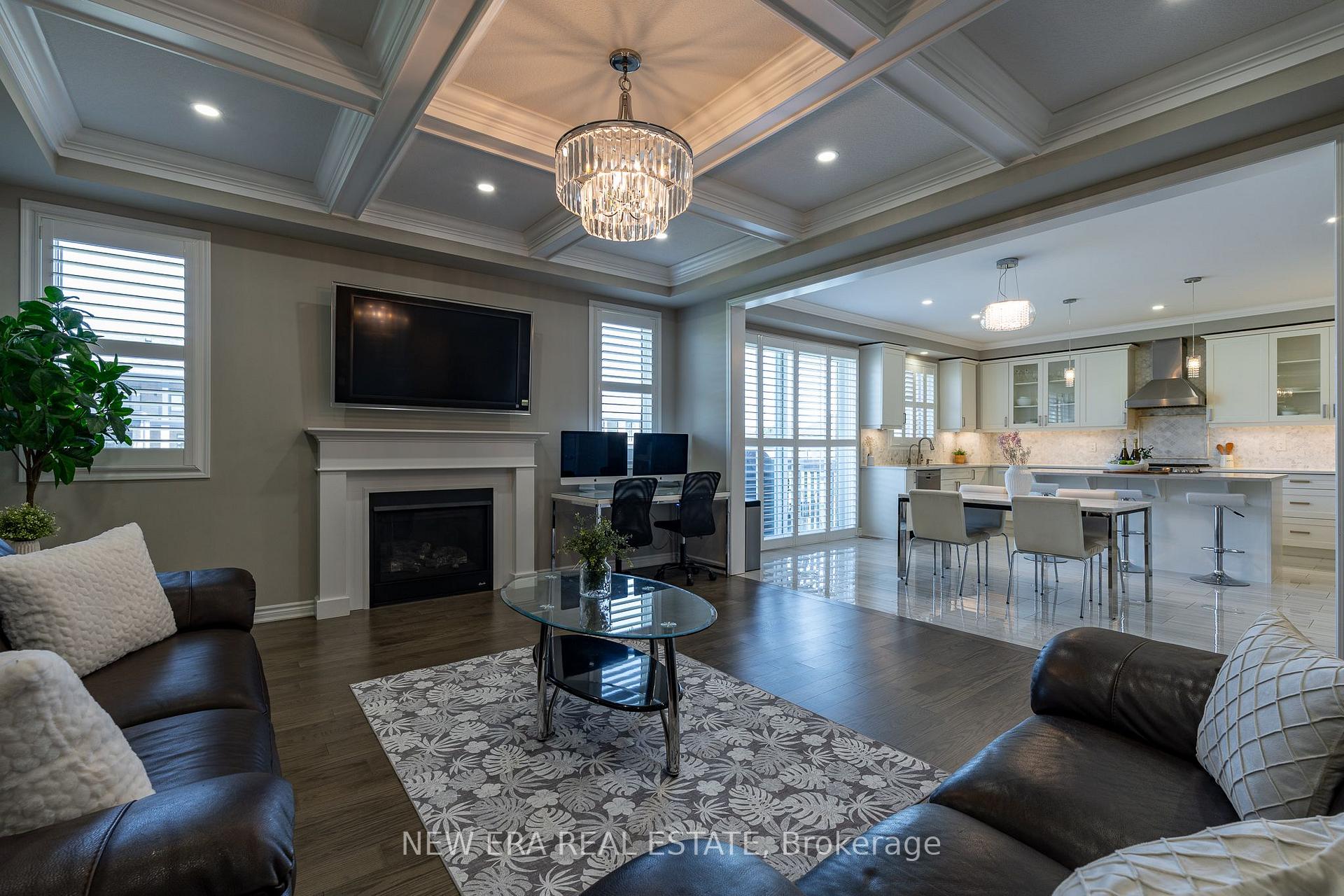 Photo 10 of 455 Equestrian Way, Cambridge, Silver Heights — HOMEH