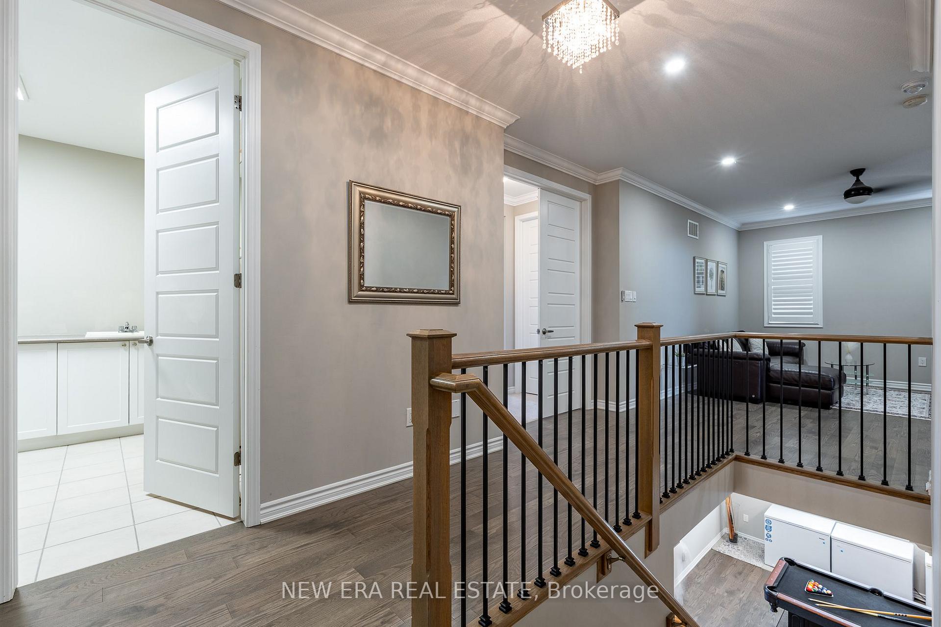 Photo 19 of 455 Equestrian Way, Cambridge, Silver Heights — HOMEH