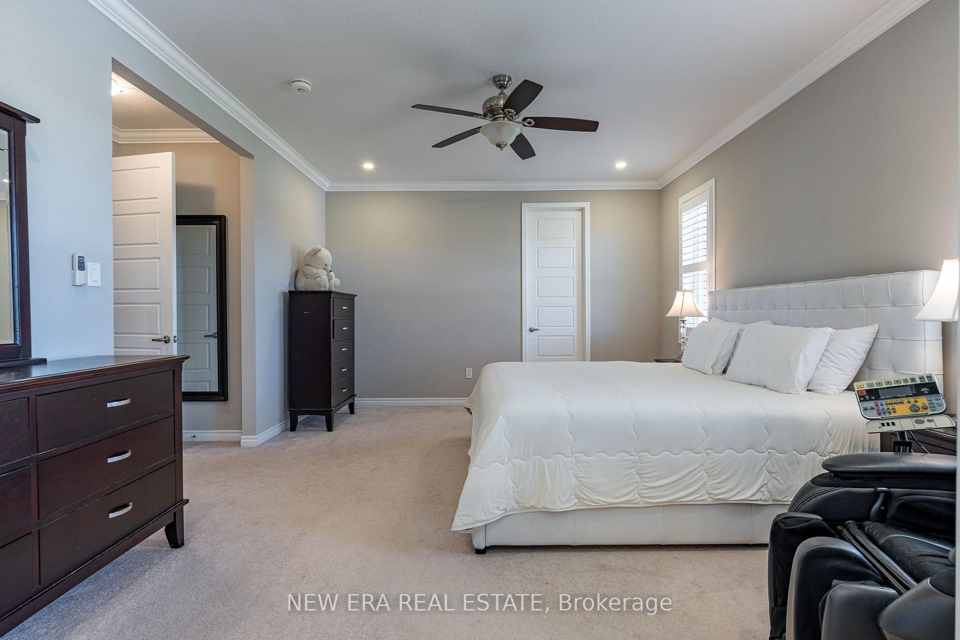 Photo 31 of 455 Equestrian Way, Cambridge, Silver Heights — HOMEH