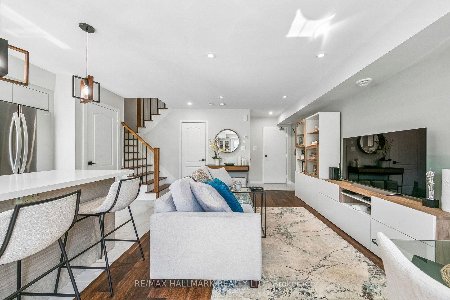 Photo 9 of Unit 5, 19 Hays Boulevard, Oakville, River Oaks — HOMEH