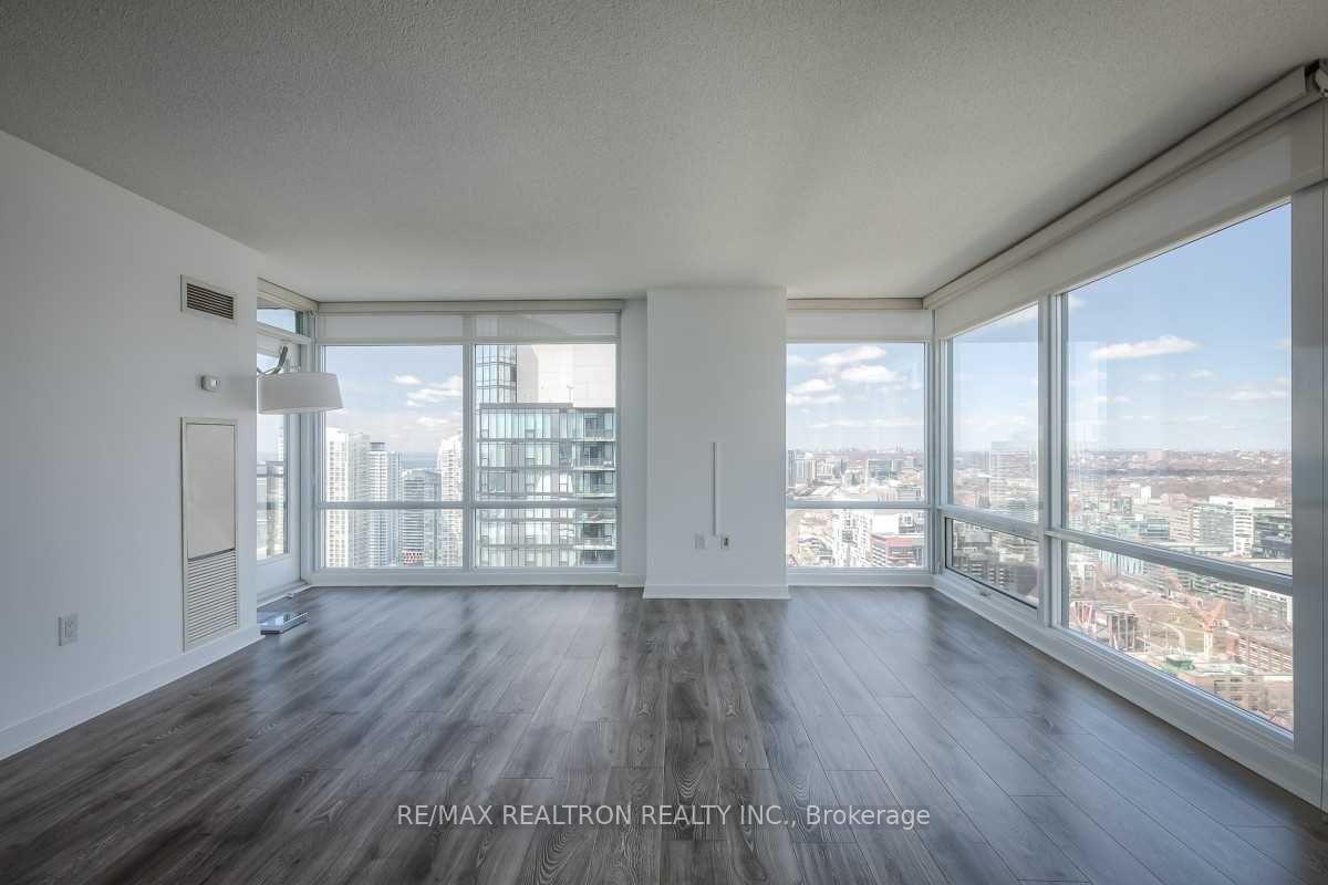 Photo 3 of Unit 4310, 25 Telegram Mews, Toronto, Waterfront Communities — HOMEH