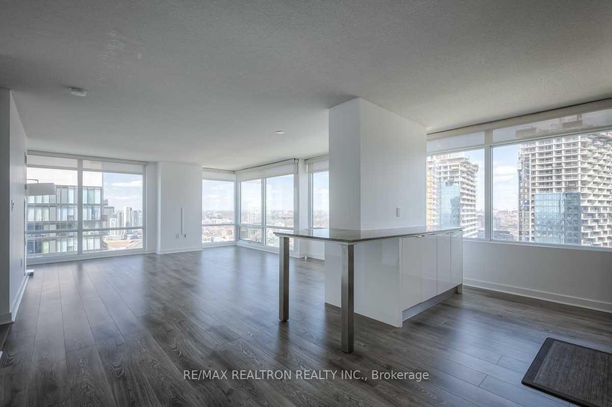 Photo 4 of Unit 4310, 25 Telegram Mews, Toronto, Waterfront Communities — HOMEH