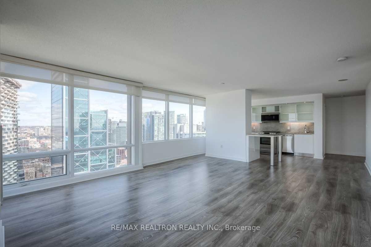 Photo 7 of Unit 4310, 25 Telegram Mews, Toronto, Waterfront Communities — HOMEH