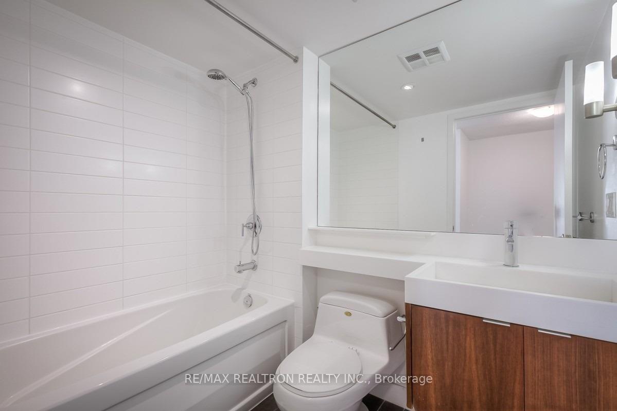 Photo 19 of Unit 4310, 25 Telegram Mews, Toronto, Waterfront Communities — HOMEH