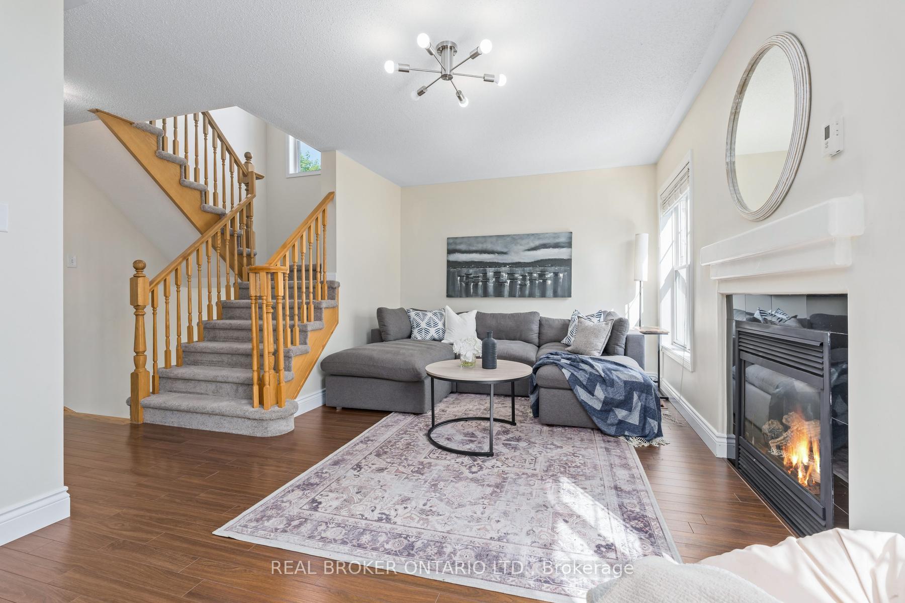 Photo 6 of 59 Seed House Lane, Halton Hills, Georgetown — HOMEH