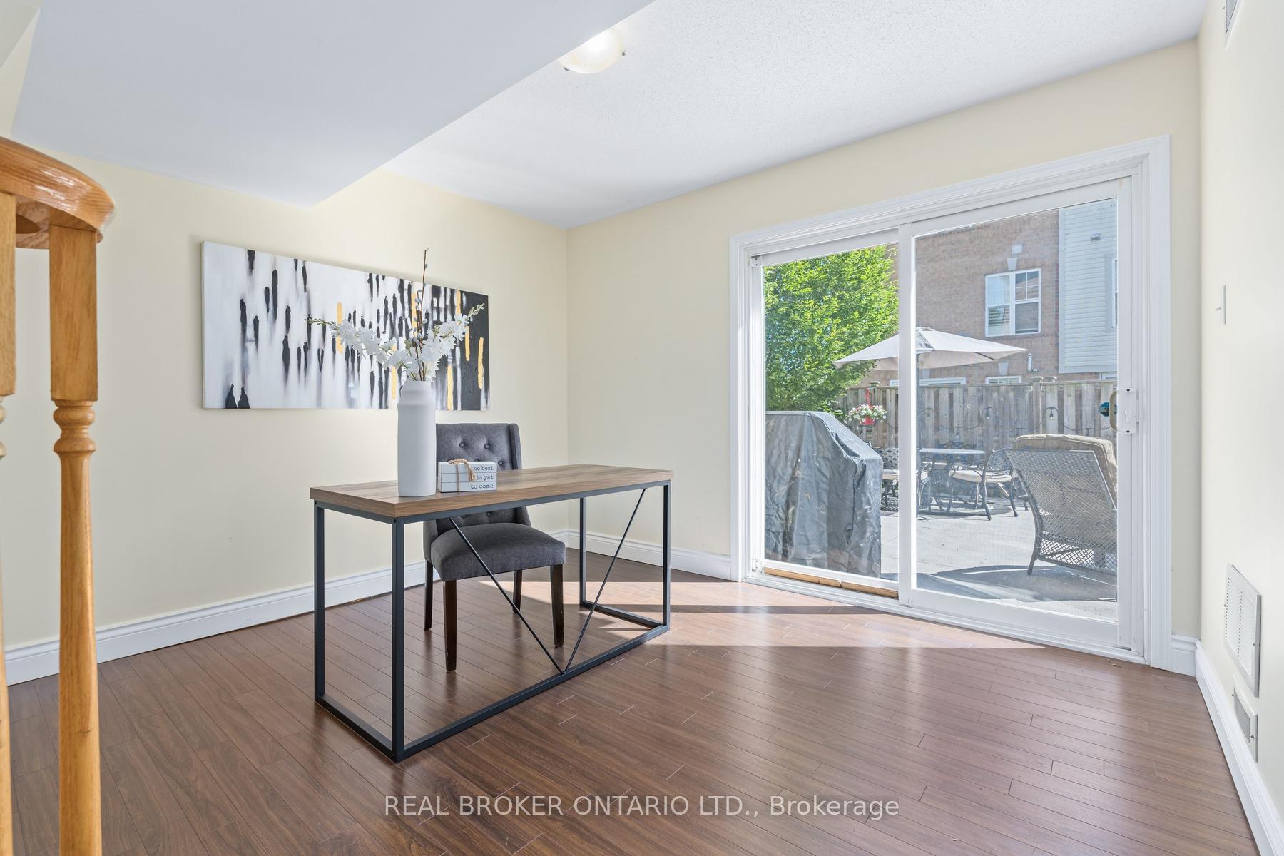 Photo 18 of 59 Seed House Lane, Halton Hills, Georgetown — HOMEH