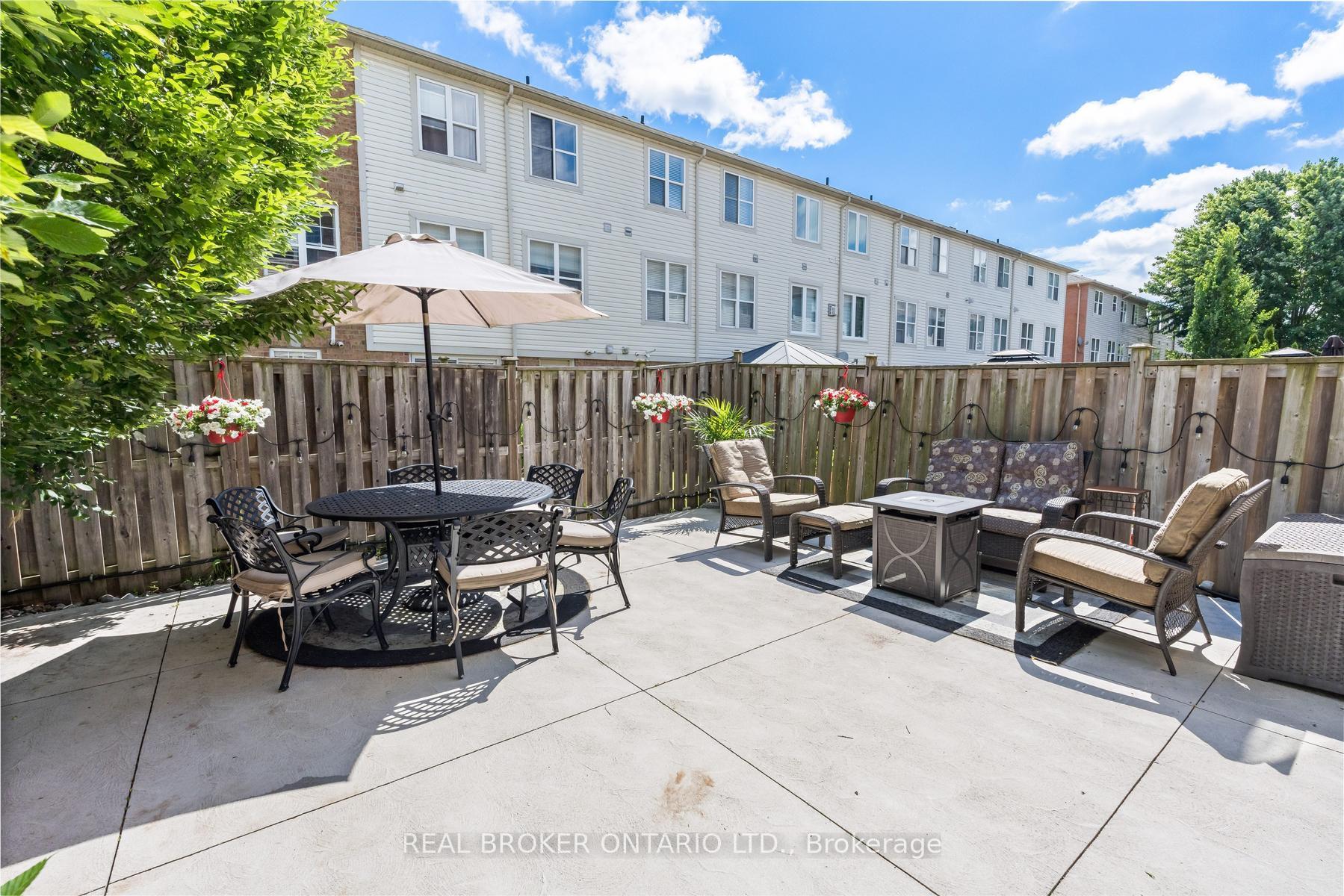Photo 23 of 59 Seed House Lane, Halton Hills, Georgetown — HOMEH