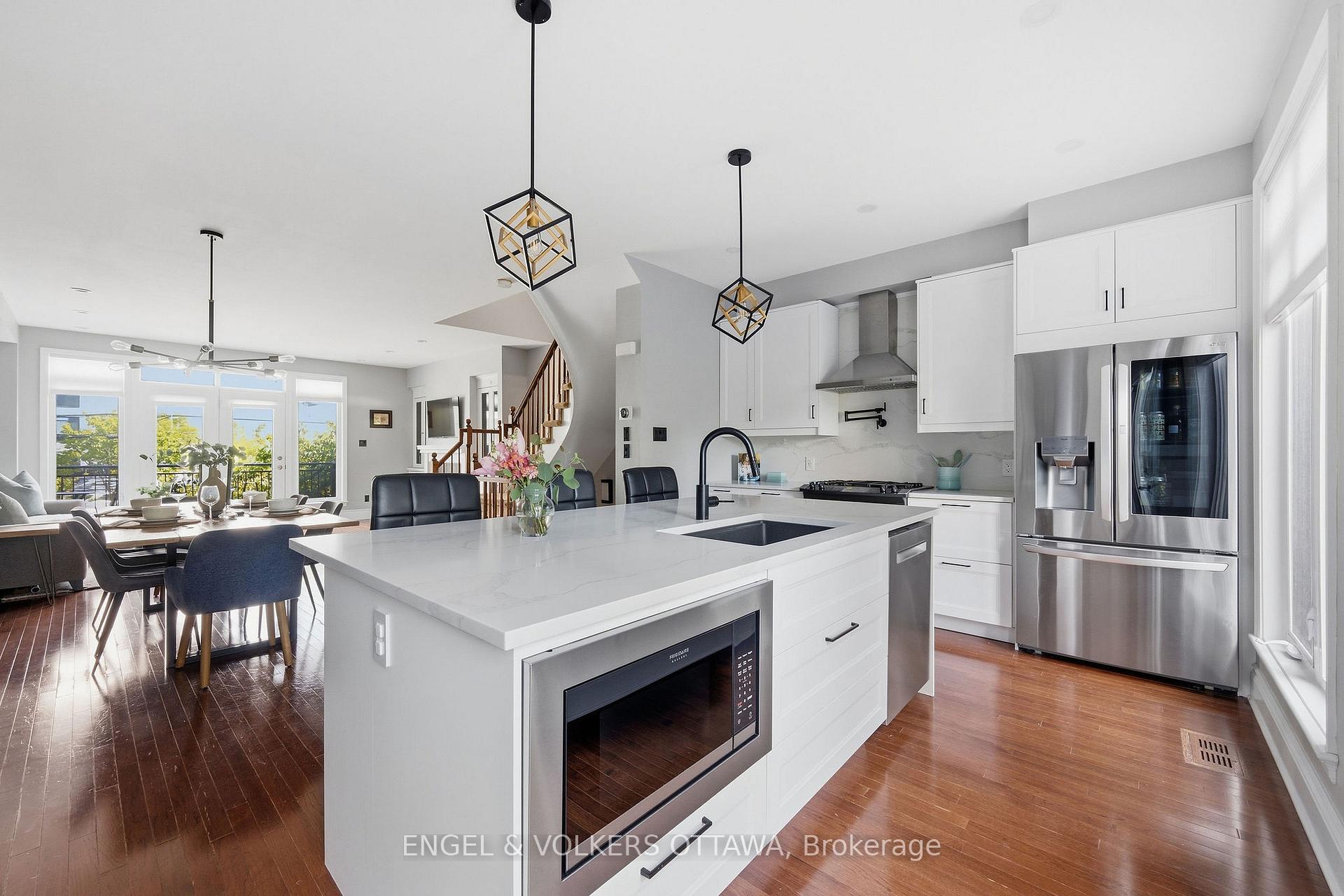 Photo 10 of 412 Berkley Avenue, Ottawa, Westboro West — HOMEH