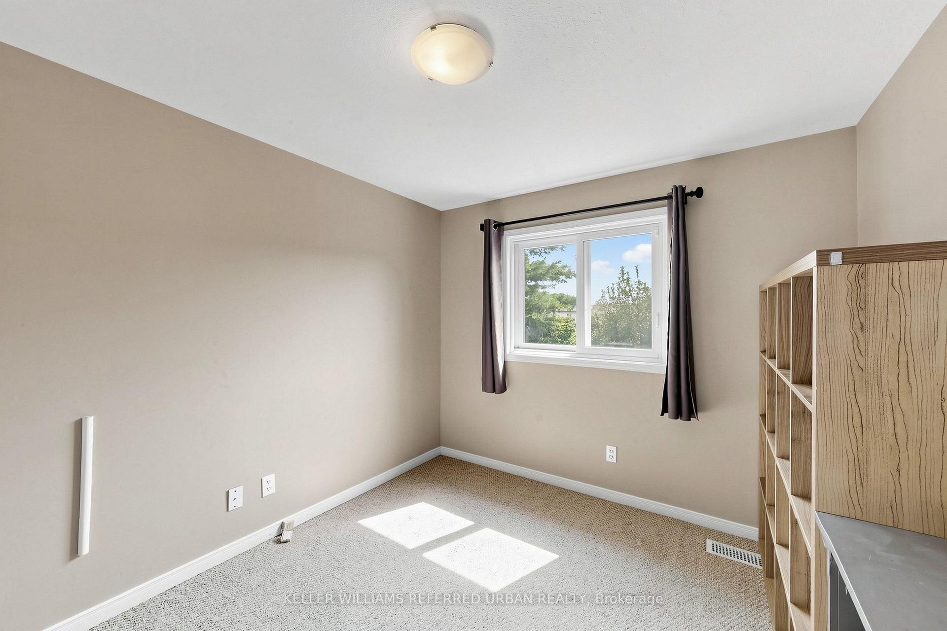 Photo 33 of 38 Activa Avenue, Kitchener, Laurentian Hills — HOMEH