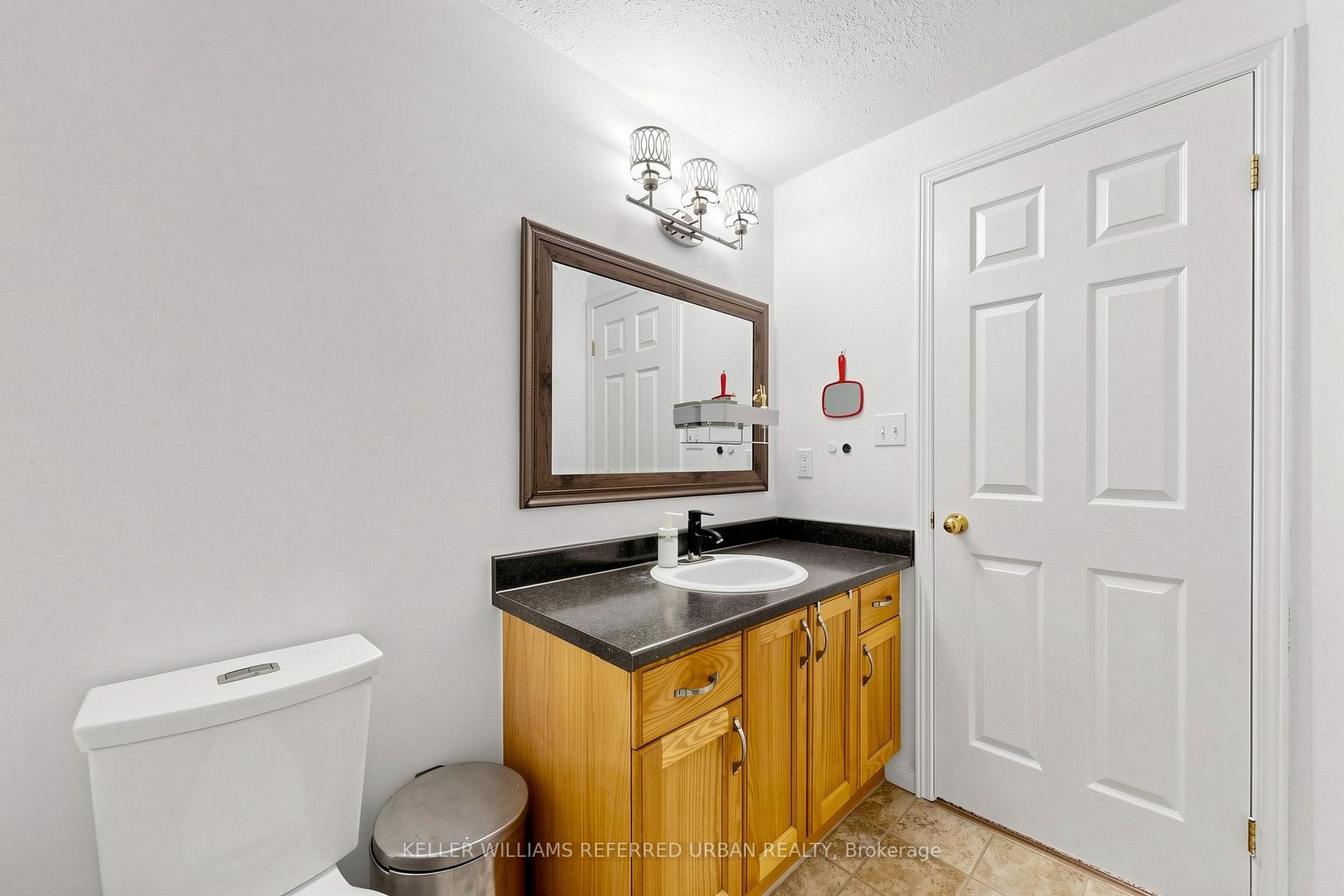 Photo 36 of 38 Activa Avenue, Kitchener, Laurentian Hills — HOMEH