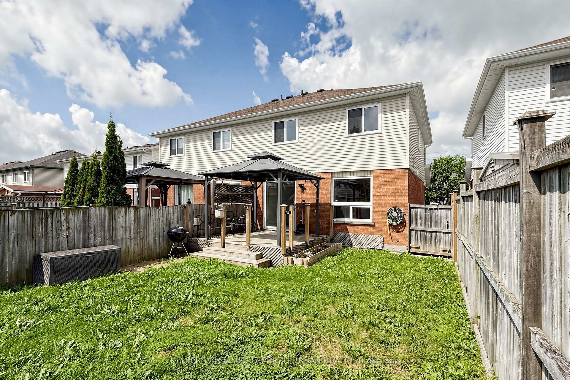 Photo 39 of 38 Activa Avenue, Kitchener, Laurentian Hills — HOMEH
