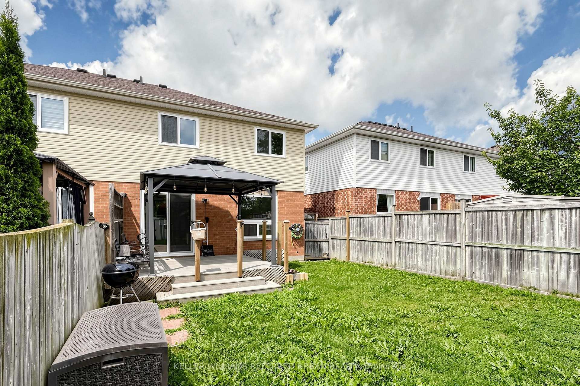 Photo 42 of 38 Activa Avenue, Kitchener, Laurentian Hills — HOMEH