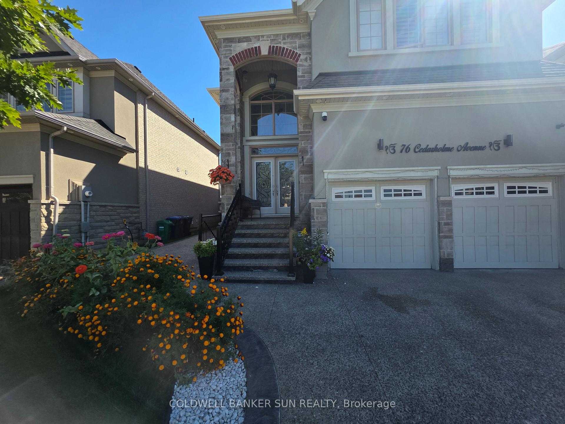 Photo 2 of 76 Cedarholme Avenue, Caledon, Rural Caledon — HOMEH