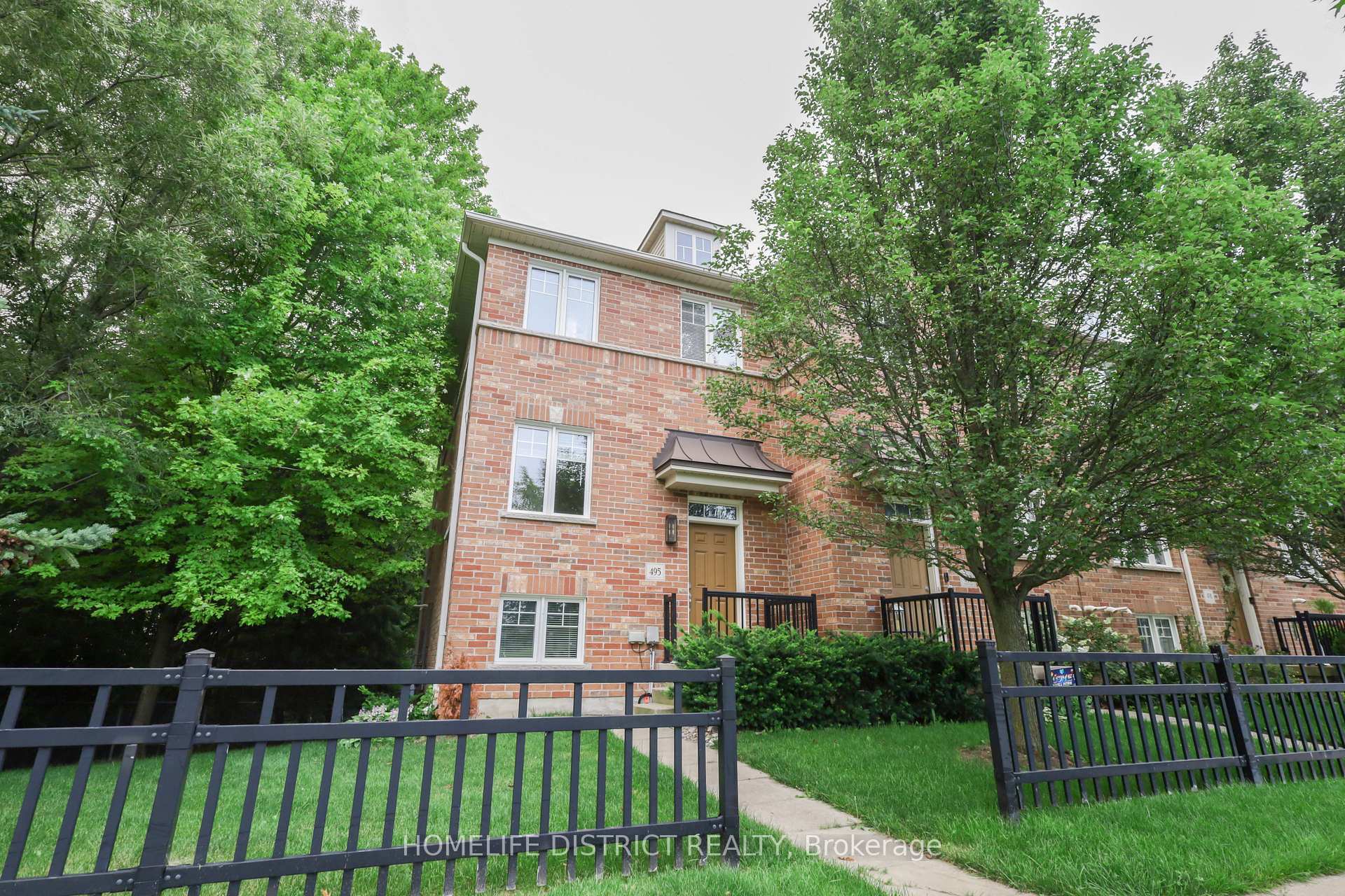 Photo of 495 Mearns Avenue