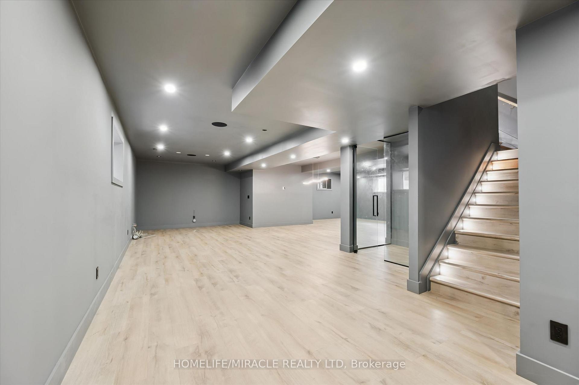 Photo 26 of 83 Mccann Street, Guelph, Kortright East — HOMEH