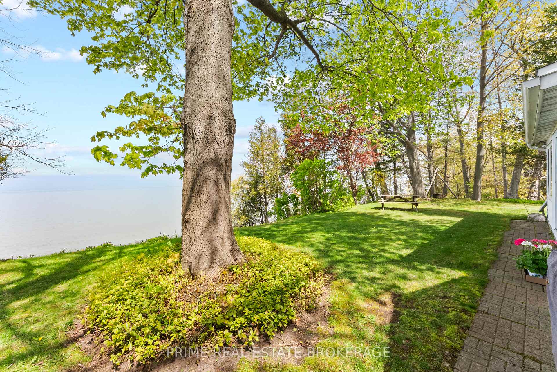 Photo 23 of 71367 Branch Road N, Bluewater, Hay — HOMEH