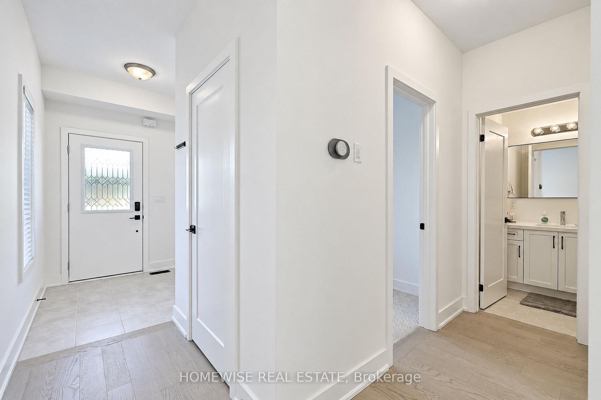 Photo 6 of 33 Ruby Crescent, Orillia — HOMEH