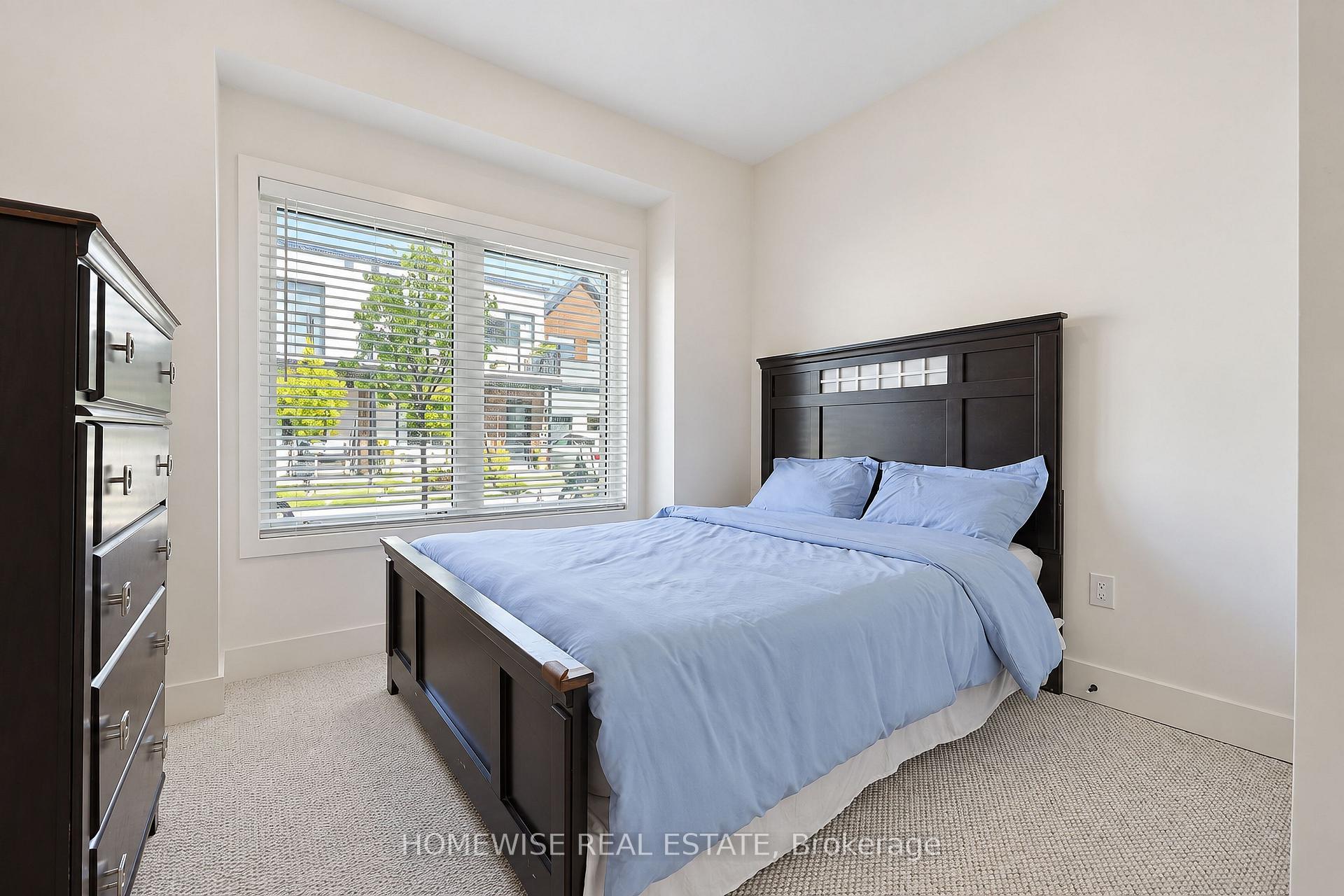 Photo 7 of 33 Ruby Crescent, Orillia — HOMEH