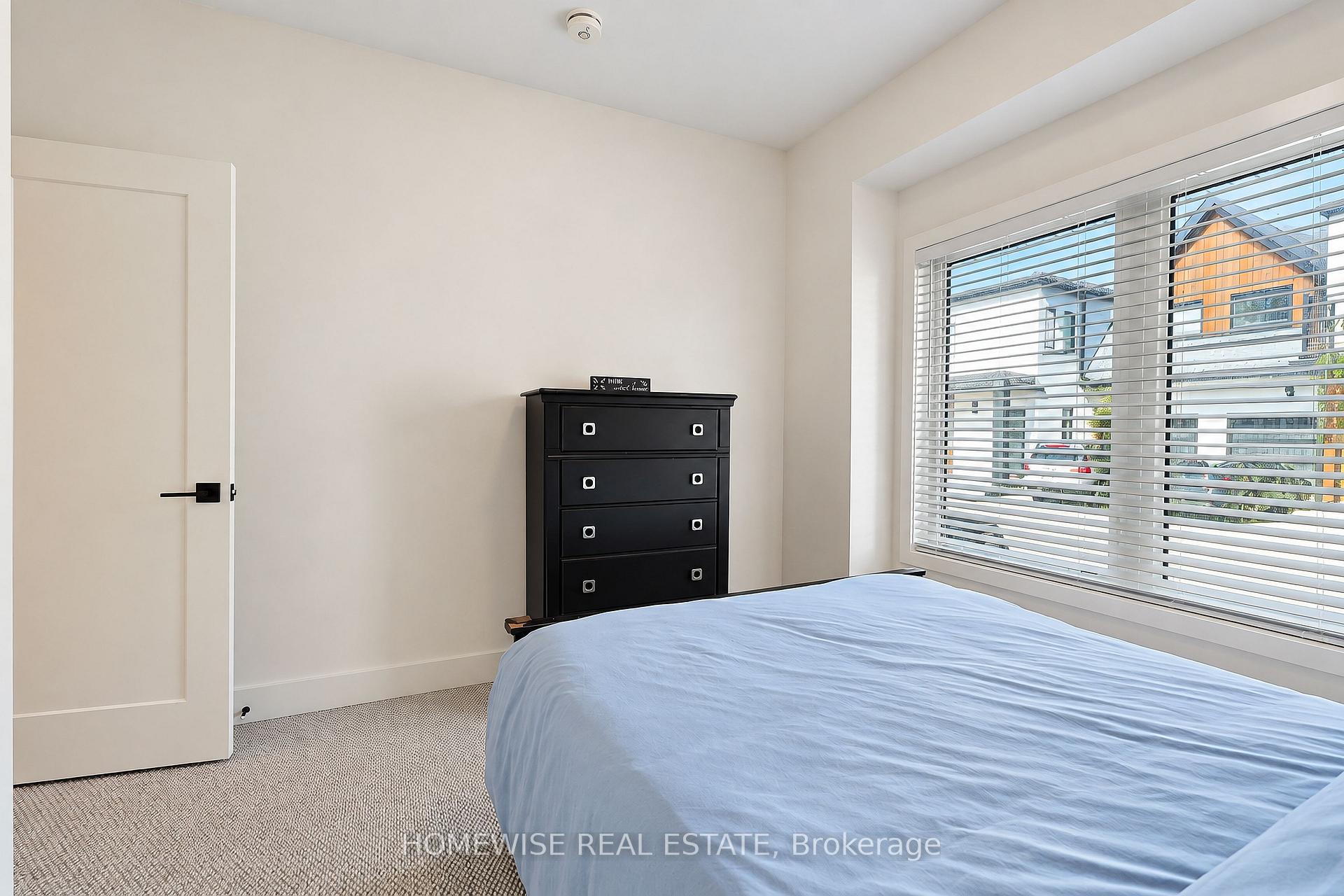 Photo 8 of 33 Ruby Crescent, Orillia — HOMEH