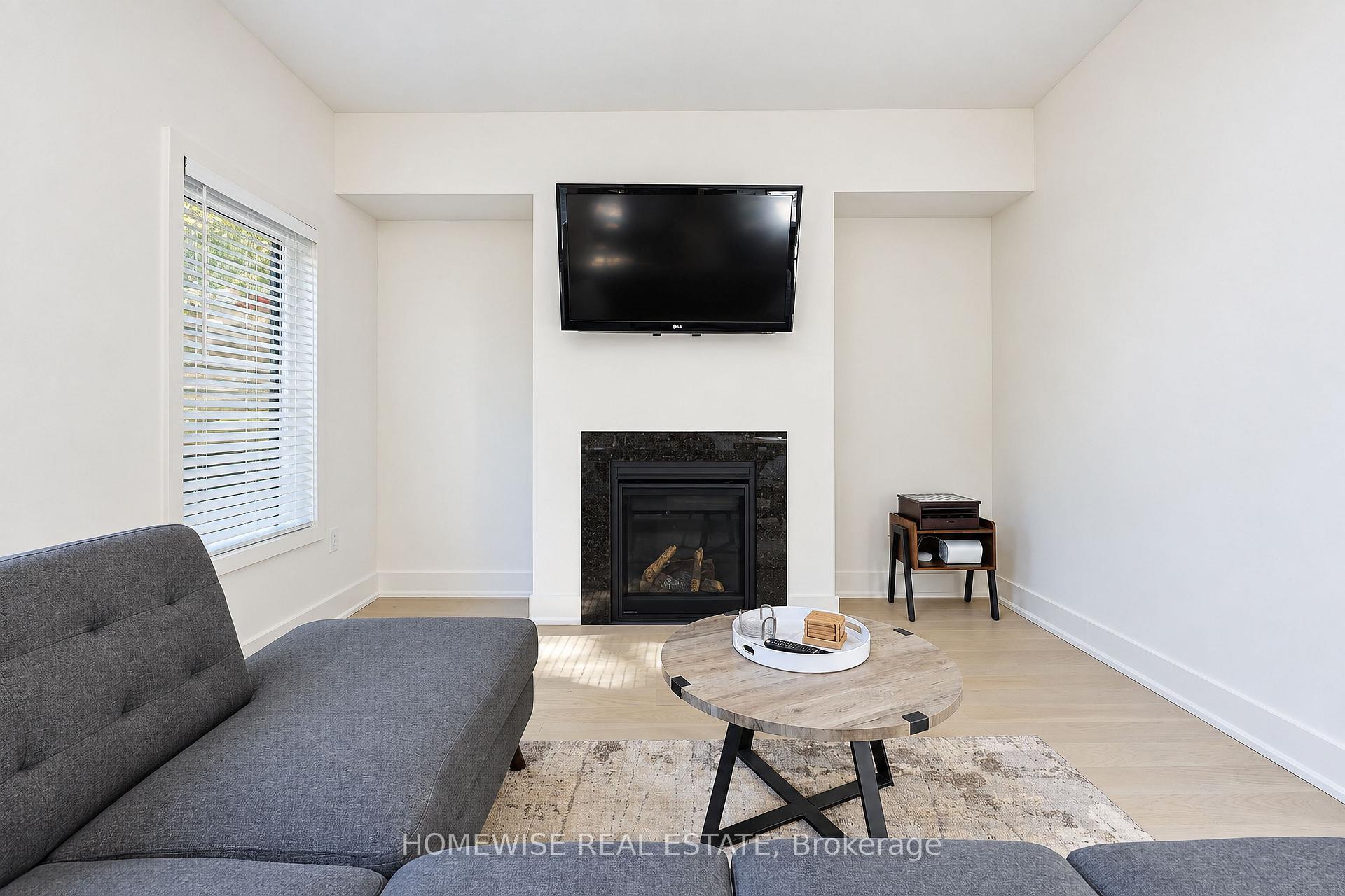 Photo 17 of 33 Ruby Crescent, Orillia — HOMEH