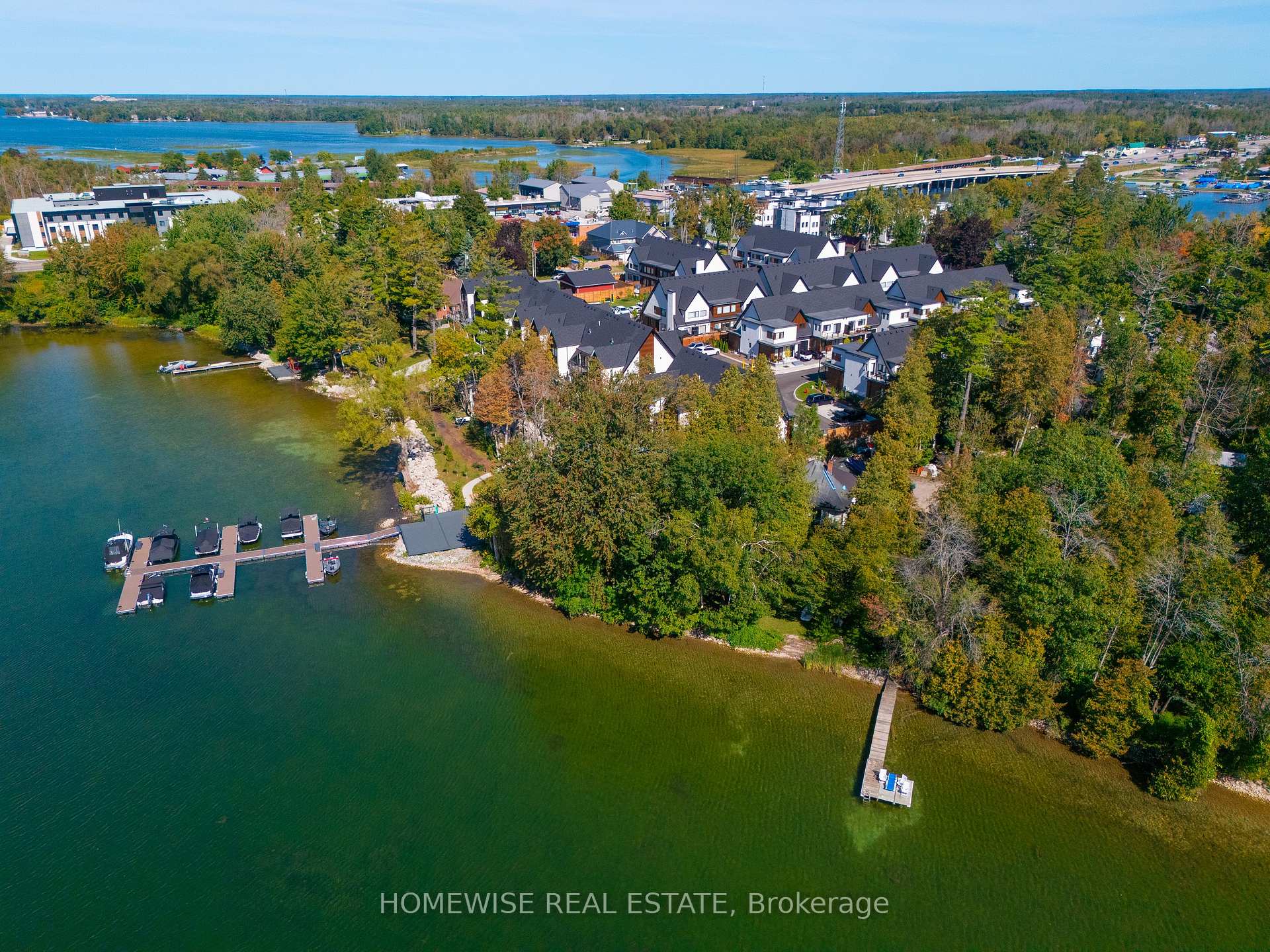 Photo 32 of 33 Ruby Crescent, Orillia — HOMEH