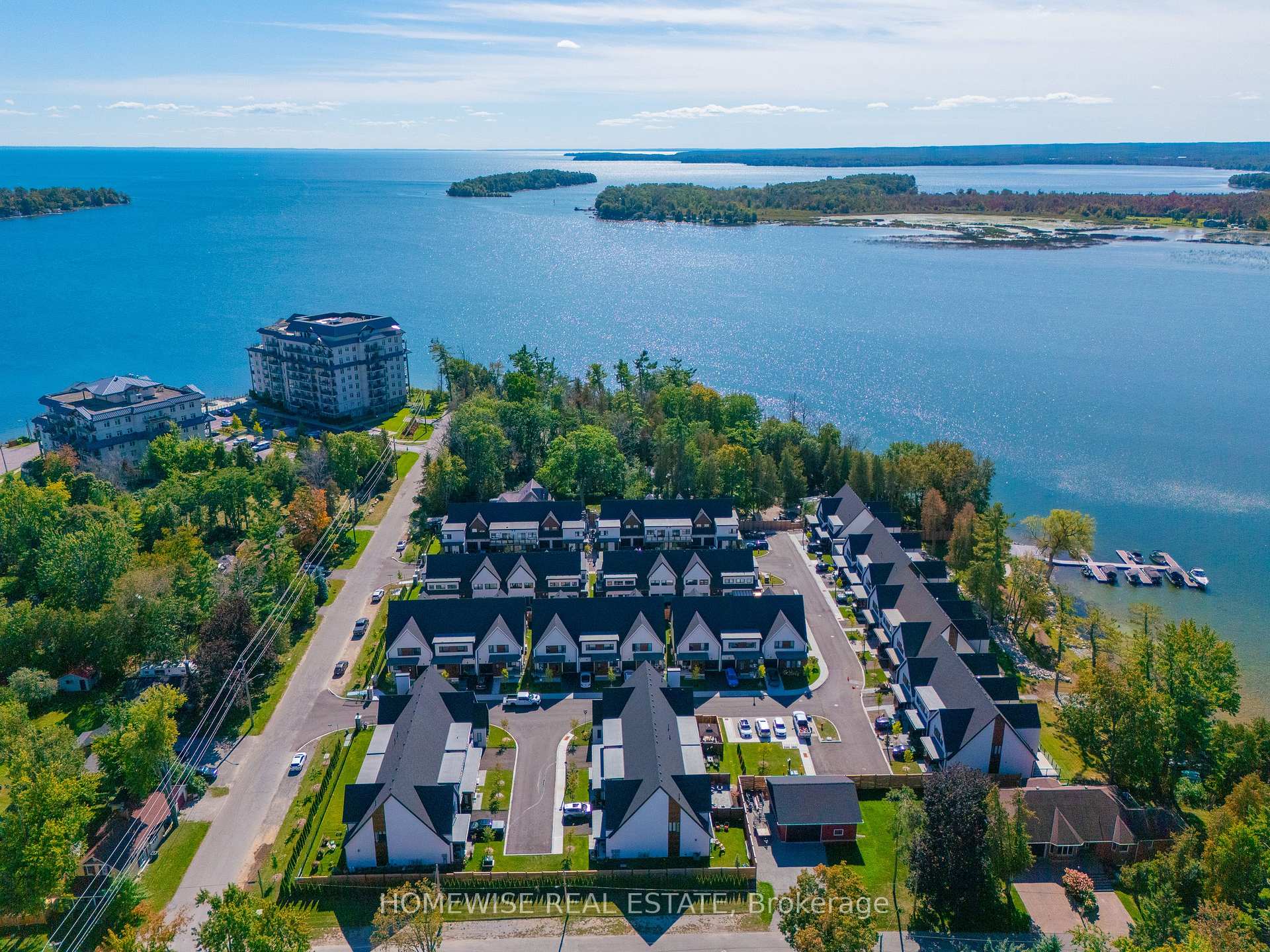 Photo 35 of 33 Ruby Crescent, Orillia — HOMEH