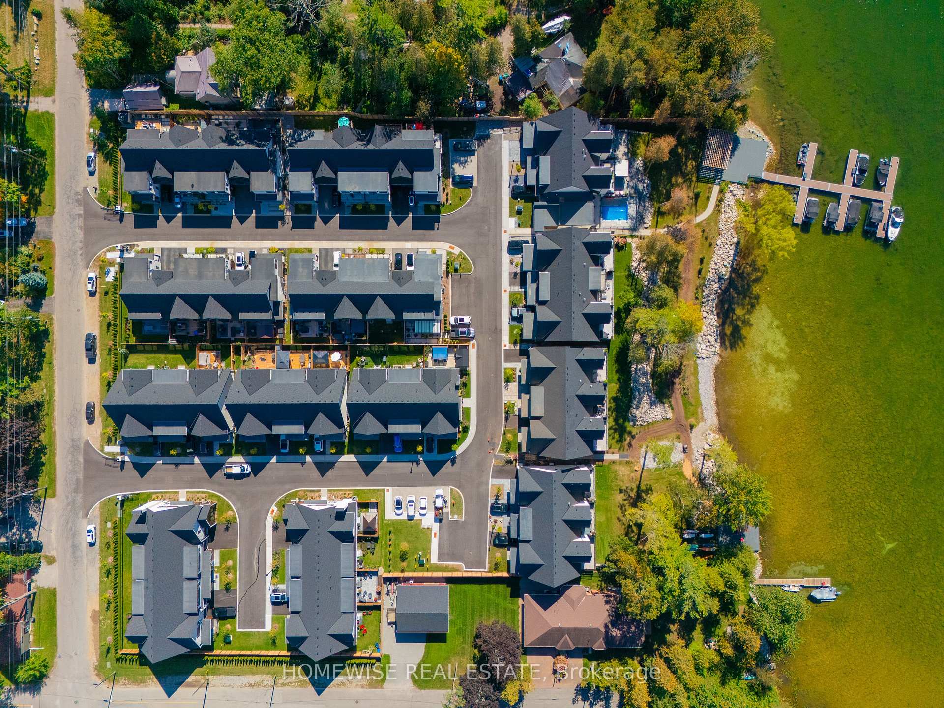 Photo 38 of 33 Ruby Crescent, Orillia — HOMEH